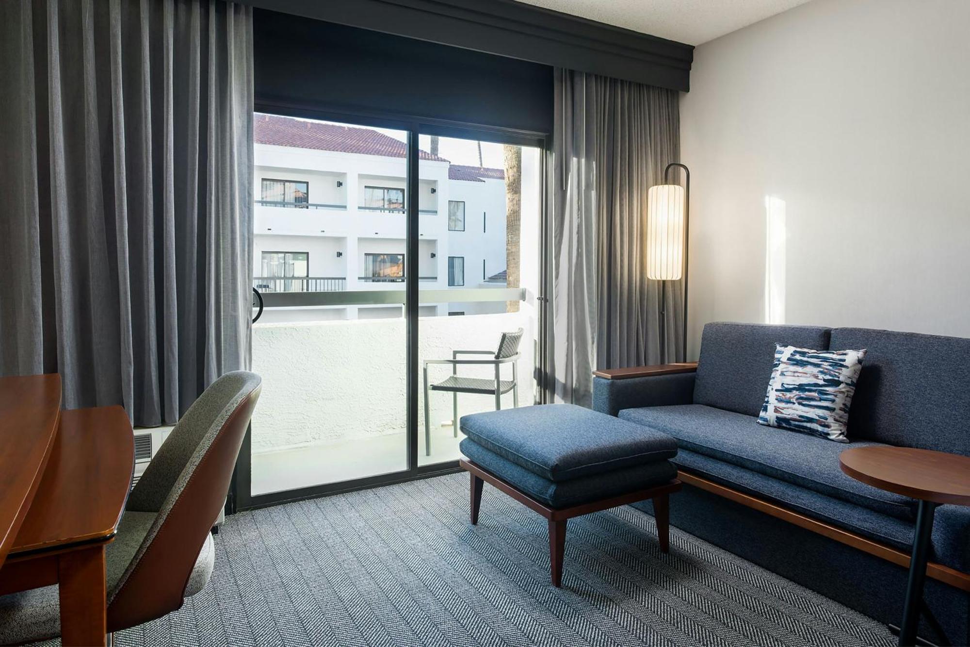 Courtyard By Marriott Phoenix North Εξωτερικό φωτογραφία