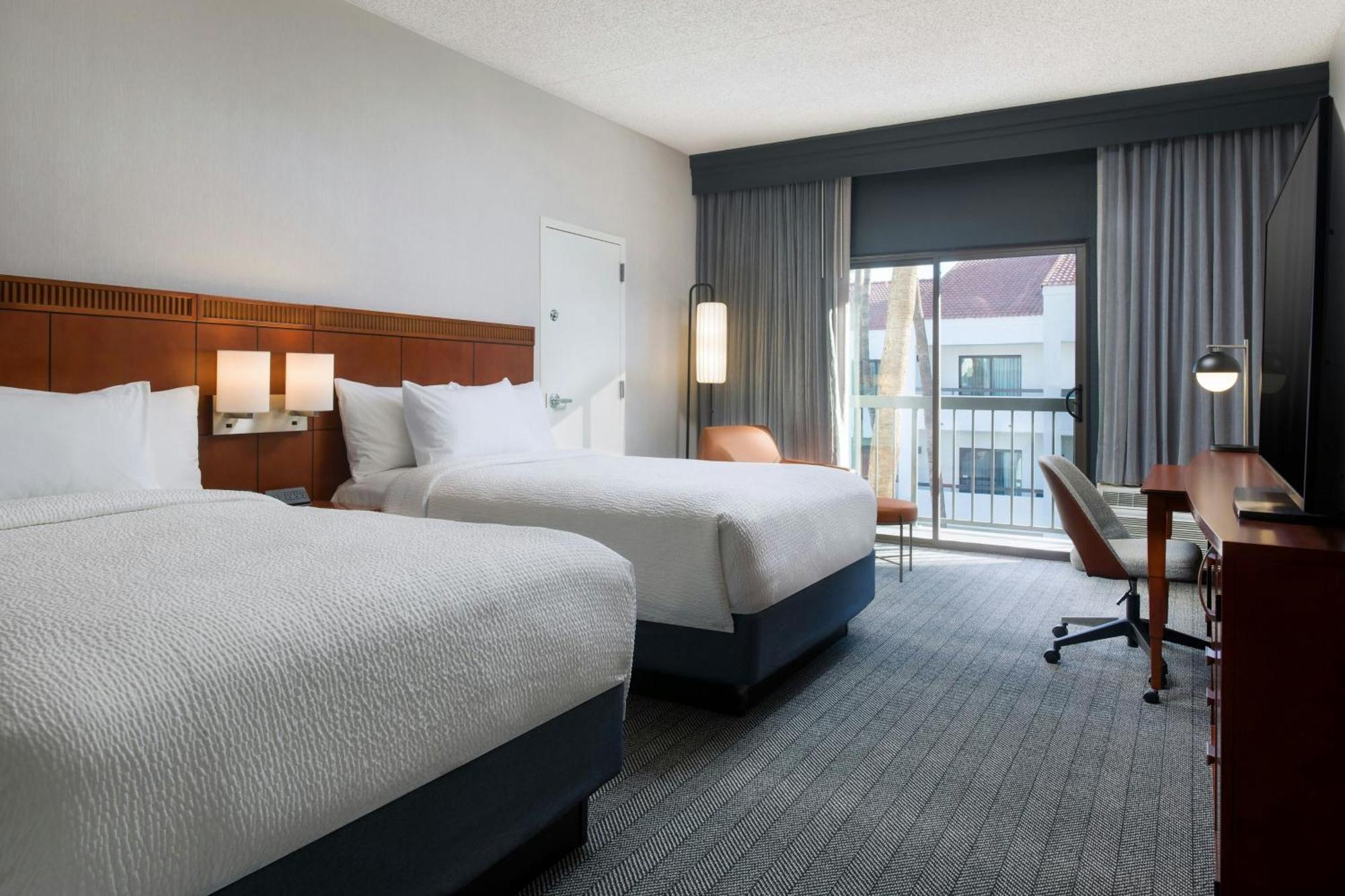 Courtyard By Marriott Phoenix North Εξωτερικό φωτογραφία