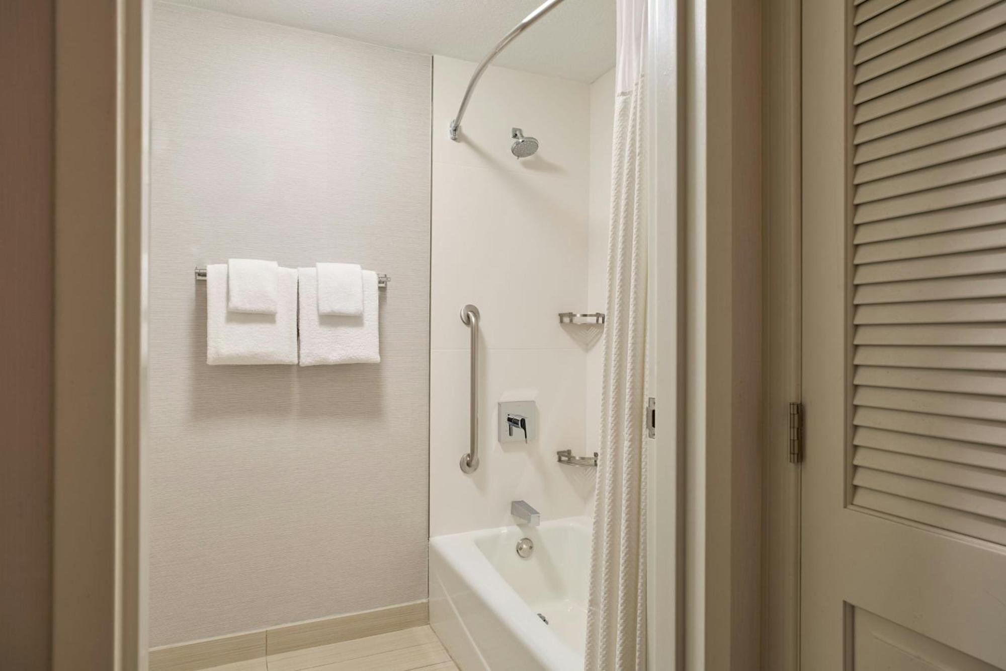Courtyard By Marriott Phoenix North Εξωτερικό φωτογραφία